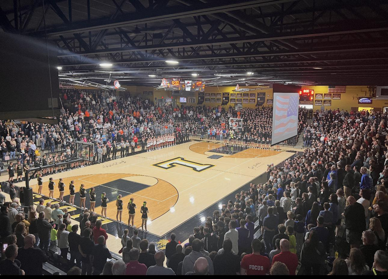 Barr-Reeve – Loogootee Game-BR wins March 4, 2026 Tourney still strong in Southern Indiana